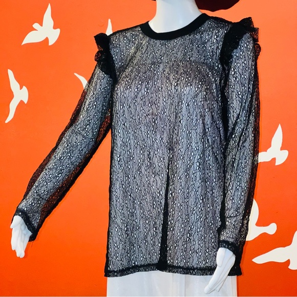 Lace long sleeve shoulder ruffle top - Picture 3 of 6